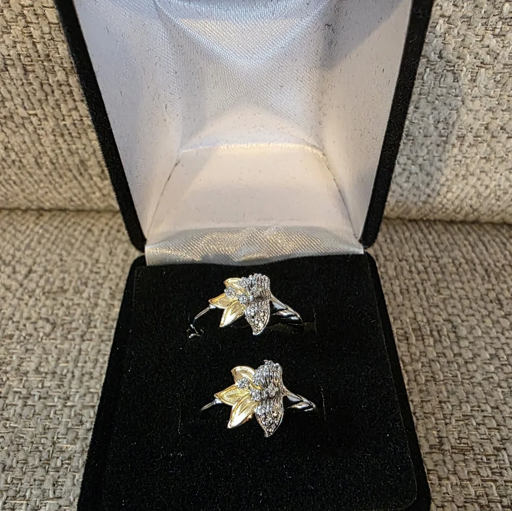 White Topaz 925 Sterling Silver Gold Enamel Believe in Miracles Flower Earrings - Picture 3 of 7